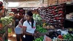 Petrolero ruso llega a Cuba; dará un alivio energético a la isla de apenas unos días