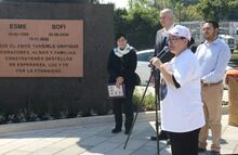 Develan memorial en honor a Esmeralda y Sofía, quienes murieron en 2022 al caer en coladera destapada cerca del Palacio de los Deportes