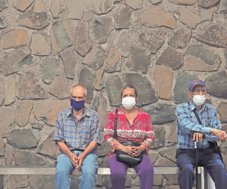 Durante la última semana en la entidad los casos activos de coronavirus superaron los 4 mil. Foto: CARLOS ZEPEDA. EL UNIVERSAL