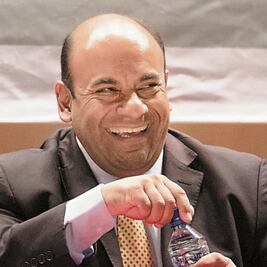 Dan bono a trabajadores por participar en la transición de la CDMX