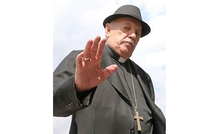 Obispo emérito de Ecatepec, Onésimo Cepeda, será velado en Panteón Francés en CDMX