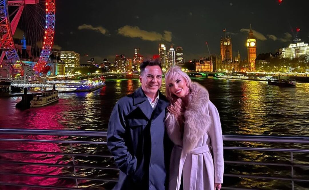 El cantante Cristian Castro y su novia Ingrid Wagner. Foto: Instagram oficial.