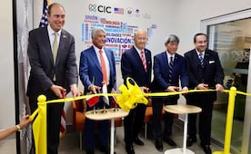 Embajador Johnson inaugura ampliación de red de American Spaces en CaliBaja; destaca colaboración con Qualcomm y Microsoft