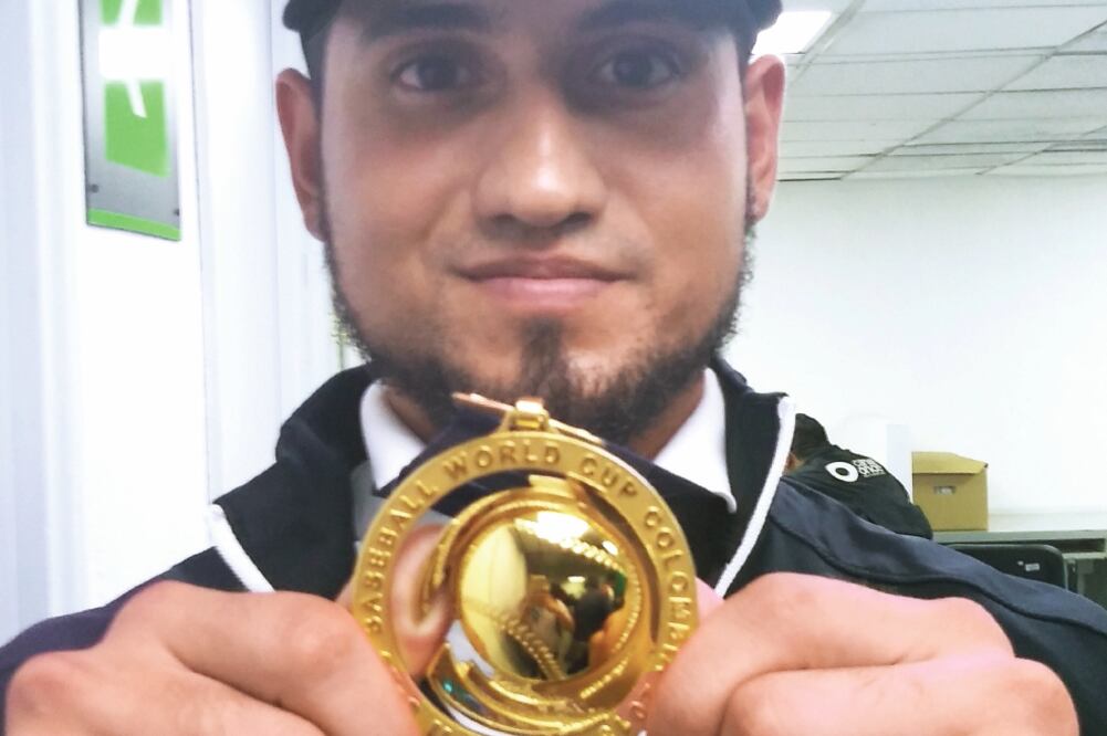 El jardinero tricolor vislumbra tiempos mejores para el deporte (CHRISTIAN MENDOZA. EL UNIVERSAL)