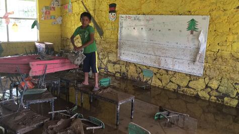 Tras tragedia, Emmanuel sueña con ser soldado