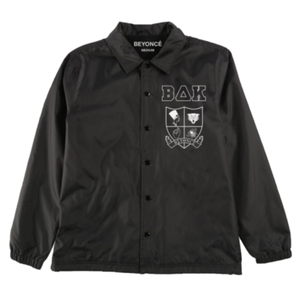 Lanzan colección de Beyoncé inspirada en su presentación de Coachella