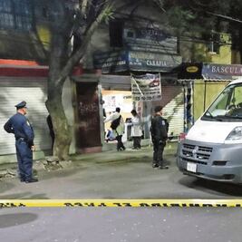 Detienen a 2 agentes por alterar escena del crimen en la GAM