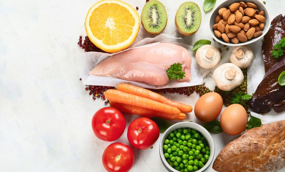 El plato del bien comer incluye cereales, verduras y frutas, leguminosas y alimentos de origen animal. Foto: iStock