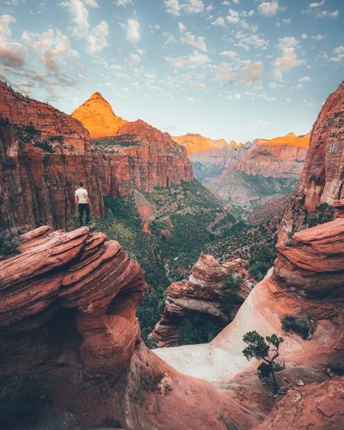 Trucos para viajar sin salir de casa y sobrevivir a la cuarentena