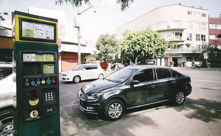 Asamblea Legislativa solicita informe sobre contratos de parquímetros