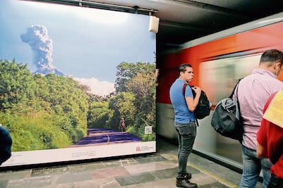 Llenan de vida estaciones del Metro para evitar suicidios