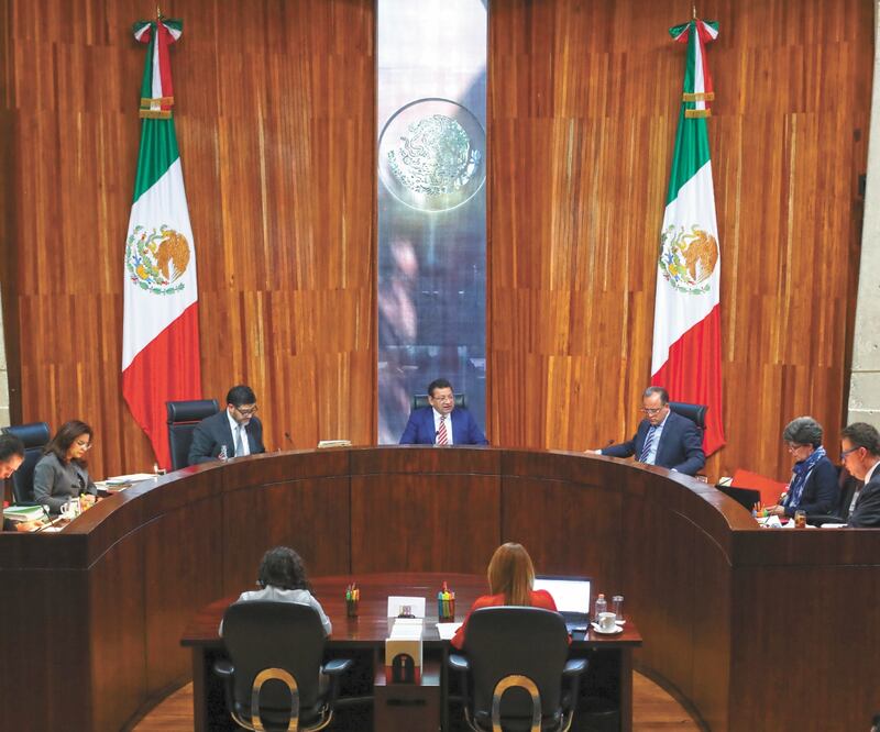 Magistrados del tribunal electoral resolvieron cinco impugnaciones promovidas por los partidos. Foto: Archivo/EL UNIVERSAL