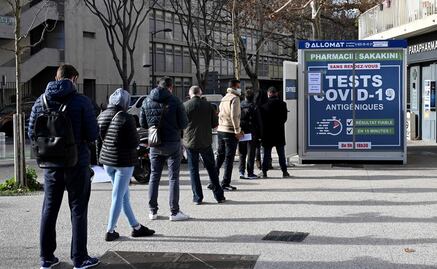 En dos meses, más de la mitad de europeos se habrá contagiado de ómicron: OMS