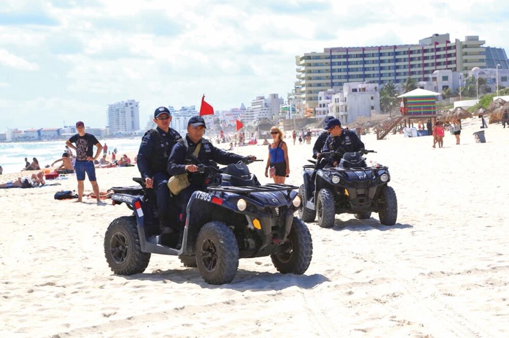 La primera etapa del operativo Escudo Titán se puso en marcha en Los Cabos, Cancún, Ciudad Juárez, Tecomán, Colima y Manzanillo (FOTOS: ESPECIAL)