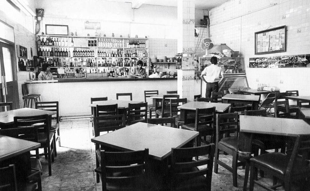 Durante los años 20, EL UNIVERSAL solía publicar pequeños informes sobre percances de borrachos accidentados en calles capitalinas, con caídas, peleas o hasta muertes atribuidas al severo estado de desconocimiento alcohólico. Foto: Jorge Núñez/Archivo EL UNIVERSAL.