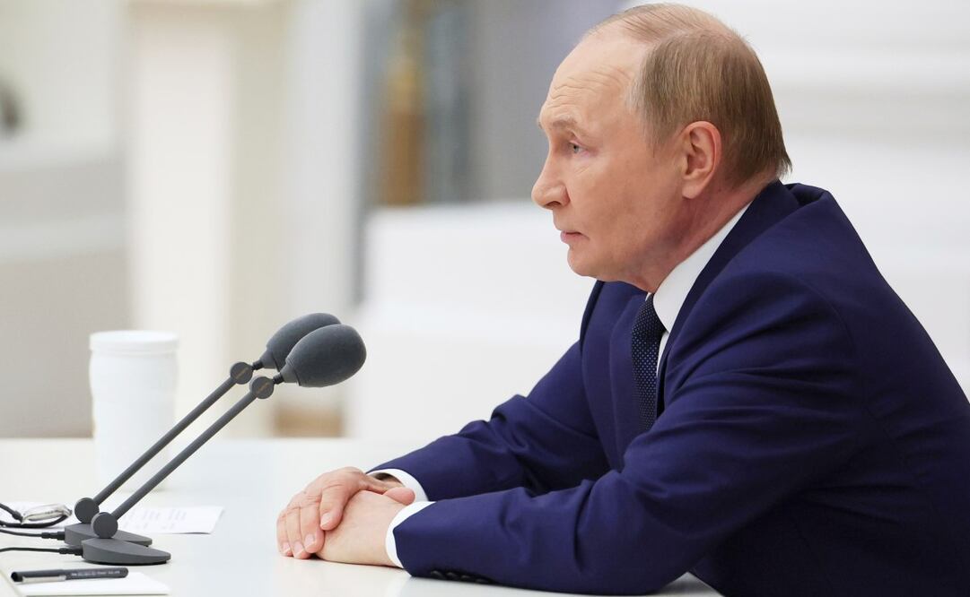 Russian President Vladimir Putin chairs a meeting at the Senate Palace of the Kremlin in Moscow, Russia, Thursday, Aug. 14, 2025, ahead of the Russia US summit. (Vyacheslav Prokofyev, Sputnik, Kremlin Pool Photo via AP)
