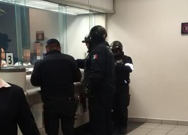 Sujetos armados asaltan banco en Neza; no hay detenidos