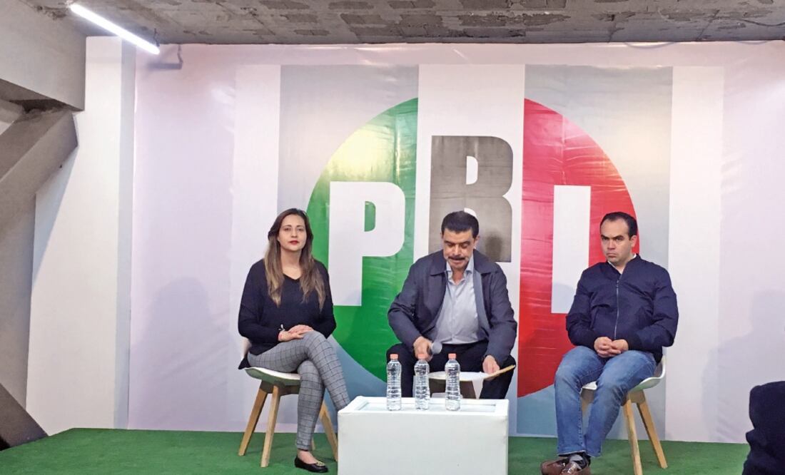 Olvera dijo que tienen información adicional que fortalece la denuncia. Foto: ESPECIAL