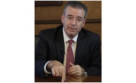 Falta regulación para atacar hackeo a bancos: Banxico