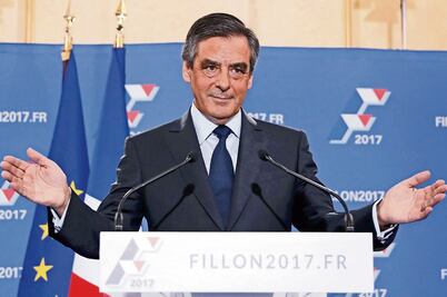 Fillon gana candidatura de derecha en Francia