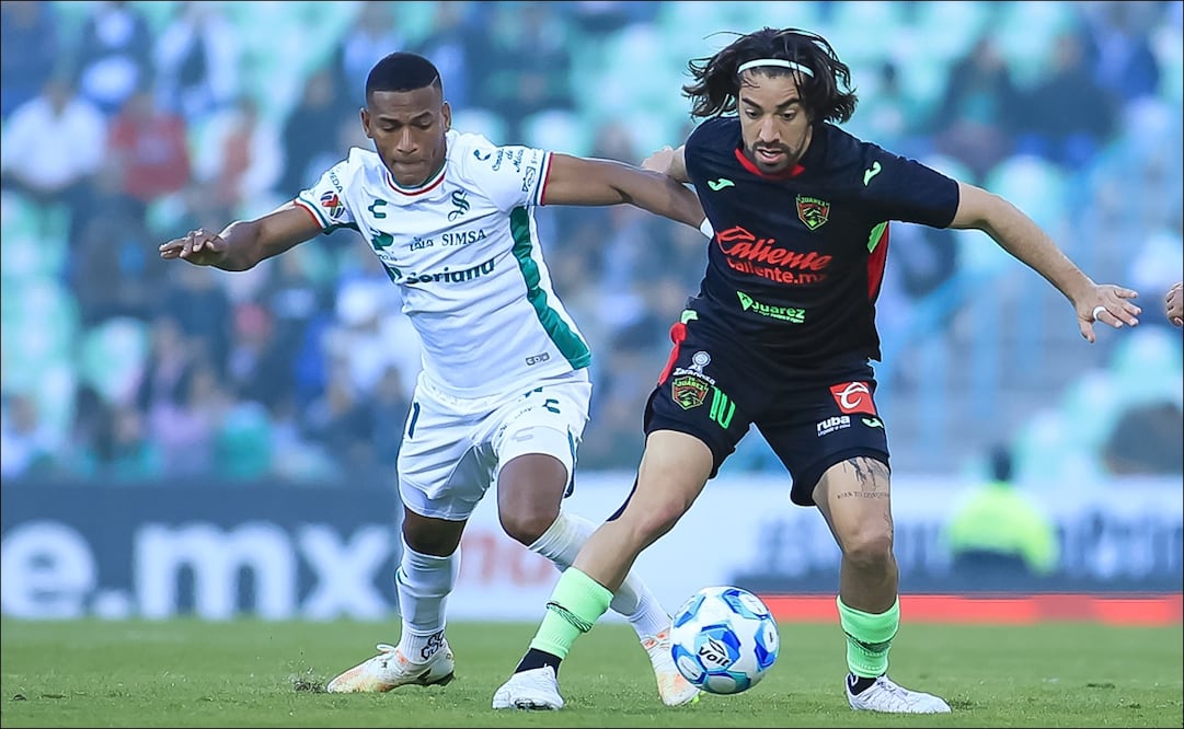 Santos y Juárez dividieron puntos en su duelo de la Jornada 3 en el TSM Corona. FOTO: Imago7