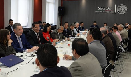 Realizarán operativos contra servicio de Uber, Didi y otras app’s en aeropuertos 