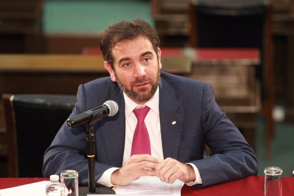 Lorenzo Córdova ofreció la conferencia magistral “Democracia en el Siglo XXI” en el Congreso de Morelos (Foto: @INEMexico)