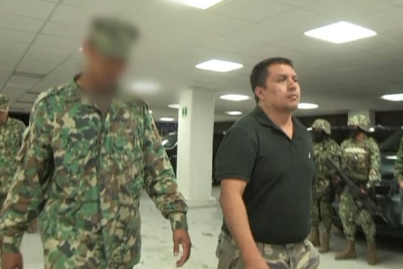 México realiza extradición masiva a EU; trasladan a 29 narcos, entre ellos  Caro Quintero y fundadores de “Los Zetas”