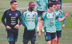 Julián Quiñones ya piensa en Inglaterra: Se siente chingón ser mexicano