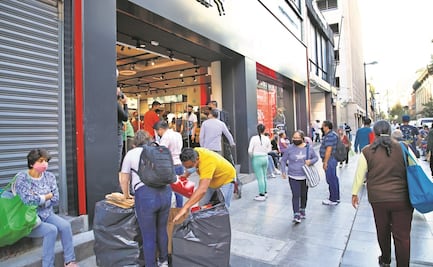 Confiados ante el Covid, capitalinos saturan tiendas por El Buen Fin