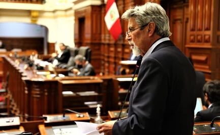 ¿Quién es Francisco Sagasti, el futuro presidente de Perú?