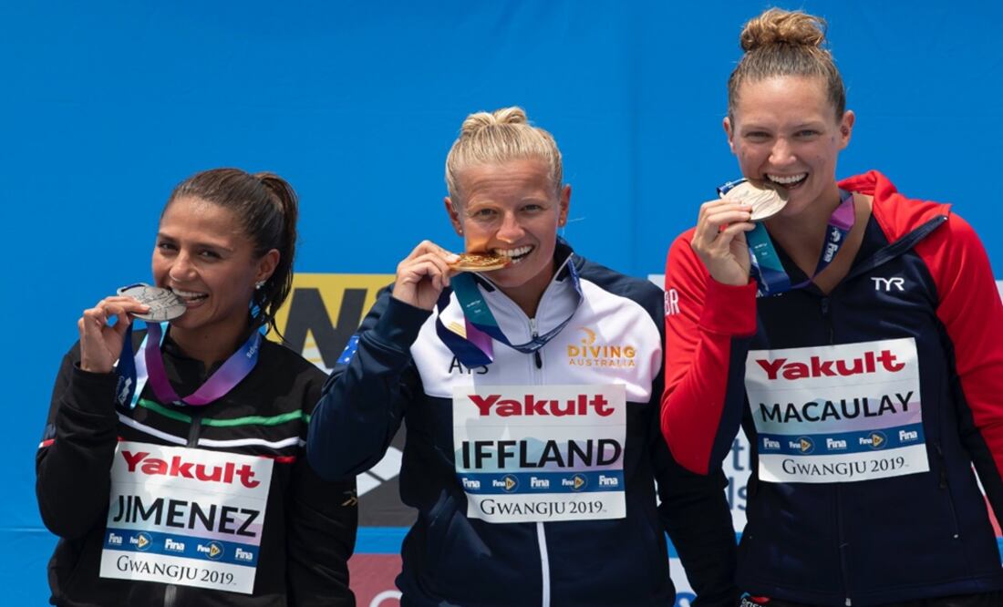 Adriana Jiménez (left) made history in the 2019 FINA World Championship - Photo: Taken from Gwanju 2019 Twitter account