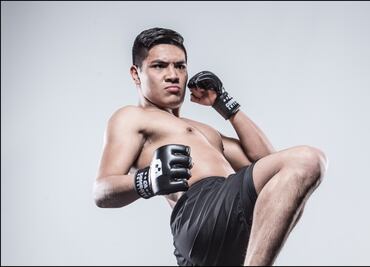 "Black Spartan", el mexicano que peleará en el Combate Américas