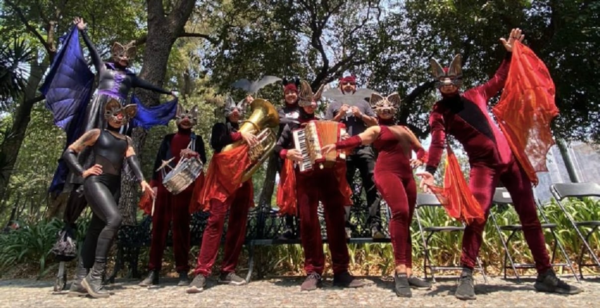 Este circo de murciélagos es el plan perfecto para disfrutar en familia el fin de semana. Foto: Sistema de Creación