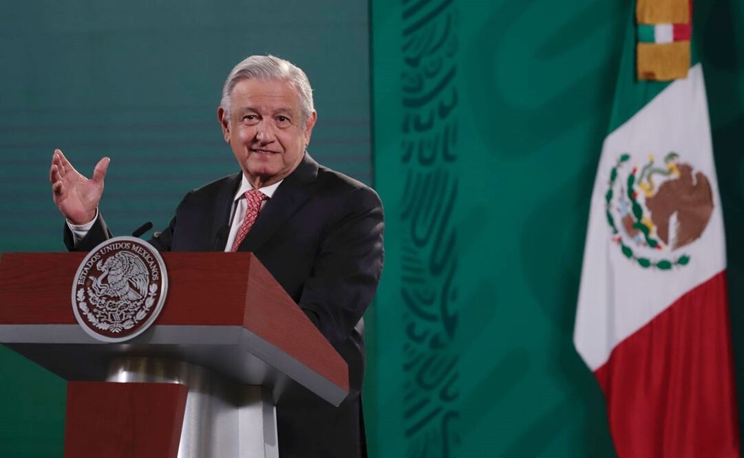 "Vamos pensando en formar una clase media", expresó López Obrador. Foto: Berenice Fregoso / EL UNIVERSAL