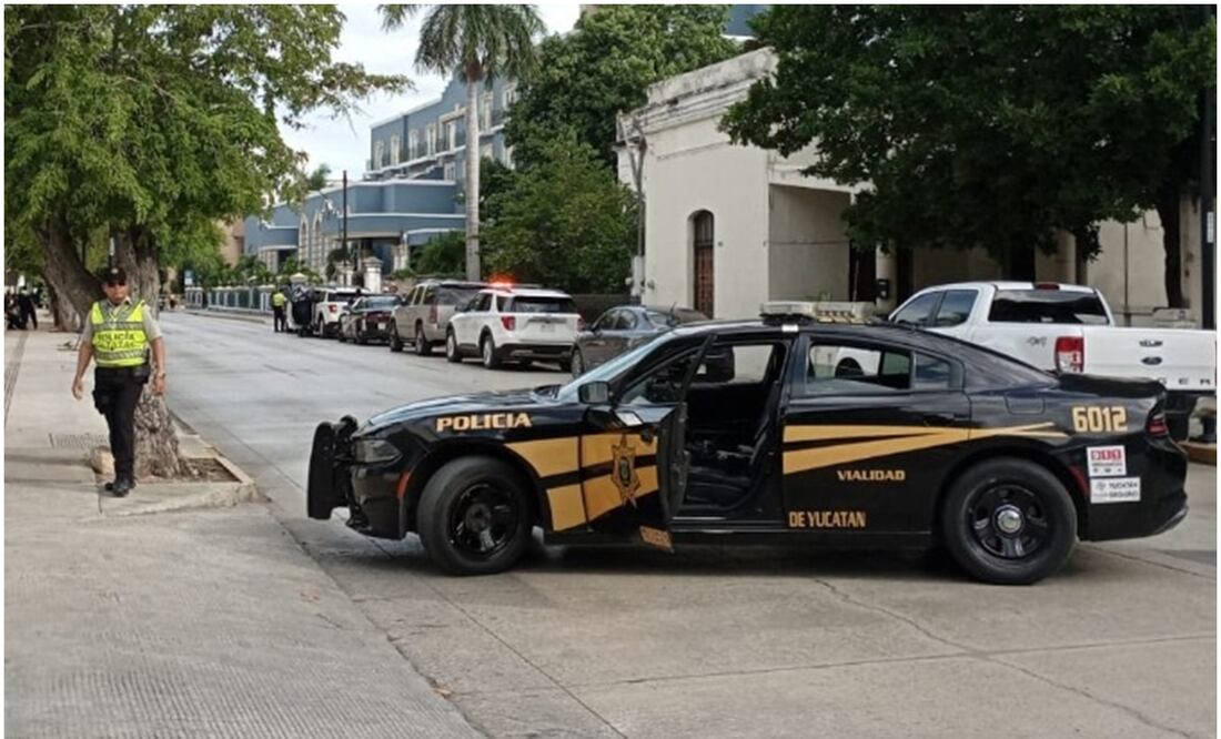 La Policía estatal detuvo a la maestra presuntamente responsable de la agresión contra la estudiante en Yucatán. (12/12/2024). Foto: Especial