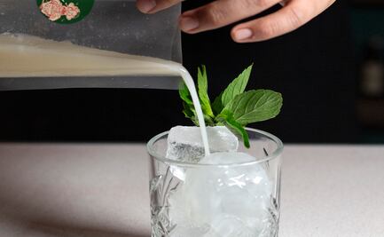 Estos bares llevan tus cocteles favoritos hasta tu casa