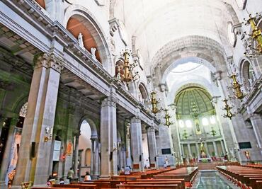 Exigen justicia en caso de violación a una menor por un sacerdote en El Salvador