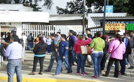 Maestros realizan "acordonamiento" del IEEPO en Oaxaca