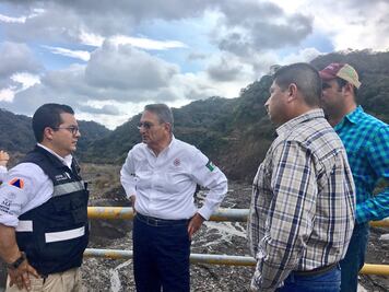 Luis Felipe Puente se traslada a Colima para evaluar actividad del volcán