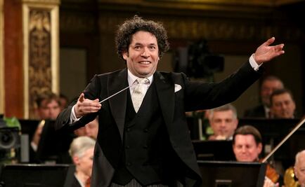 Gustavo Dudamel ejecuta el tiempo eterno de Mahler