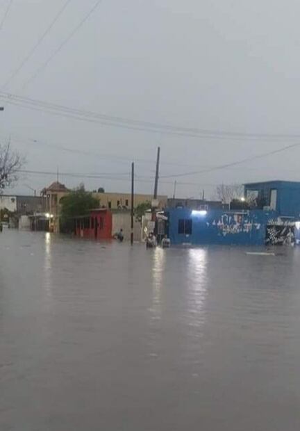 Reportan inundaciones por tormenta tropical número 8 en Matamoros