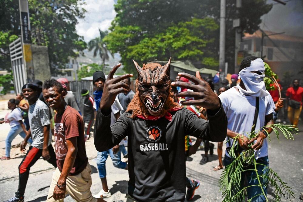 Miles de haitianos salieron a las calles a protestar contra la inseguridad. Foto: Richard PIERRIN. AFP