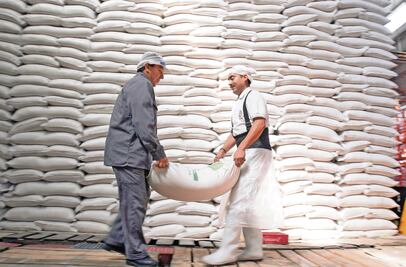 El azúcar tiene la mayor alza de precio en 13 años