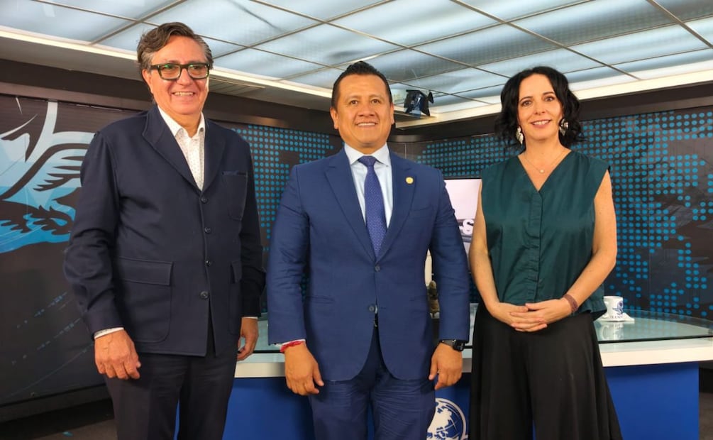 De acuerdo con Torres Piña, Silvano Aureoles tiene dos órdenes de aprehensión. | Foto: Julio Suárez.