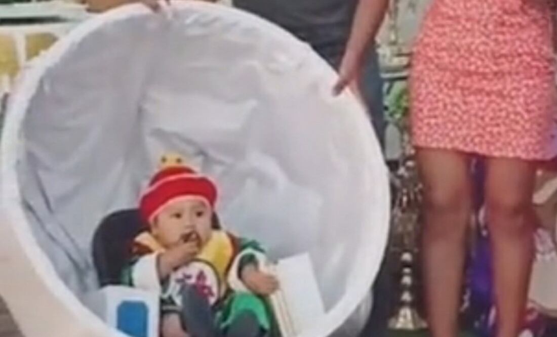 Este TikTok se hizo viral por la entrada triunfal de este pequeño disfrazado de Gohan. Foto: TikTok @rose.yayita