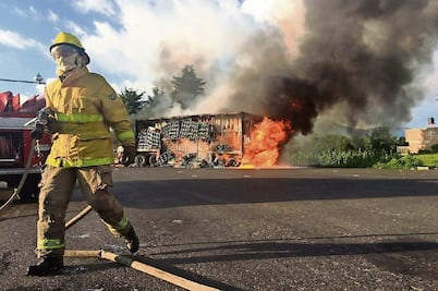 Por bloqueo, llevan ante MP a 38 normalistas