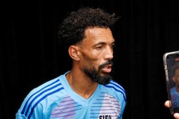 Vozinha, el héroe de Cabo Verde en el Mundial, ya tiene nuevo equipo: Colo Colo anuncia fichaje