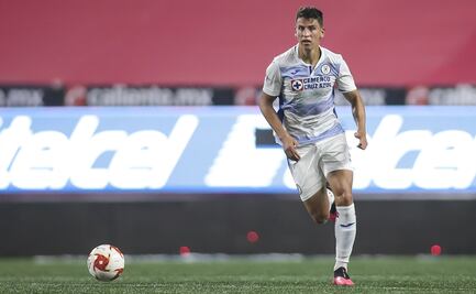 Cruz Azul venderá a Igor Lichnovsky por falta de dinero