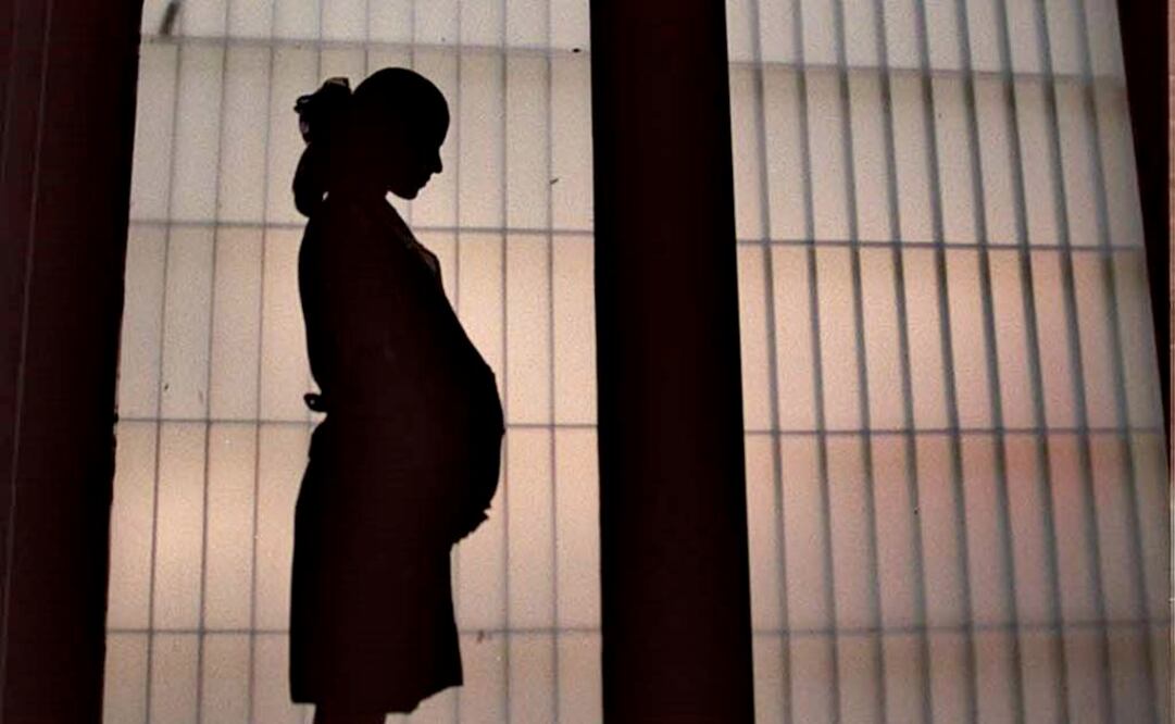 Van contra embarazos no deseados en jóvenes